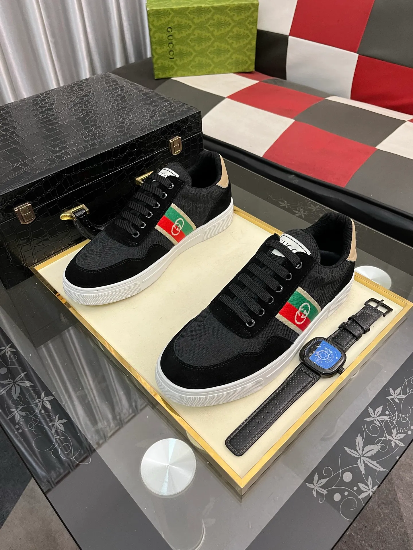 Men's shoes 💰440⌚️⌚️ (GUCCI) Men's casual shoes from Gucci's official website, the same style, the upper is made of cowhide with imported new brand elements Gucci, showing a good atmosphere, simple design, super versatile, 🐑 leather lining, air-cushion rubber outsole, size 38-443️⃣ colors available